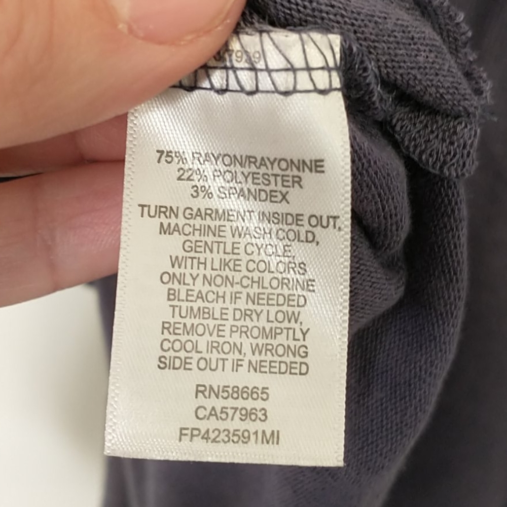 Free press blue long sleeve baby it's warm inside - Picture 4 of 5